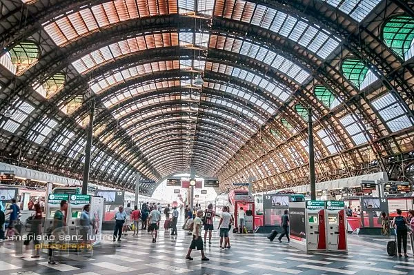 Estación Central De Milán